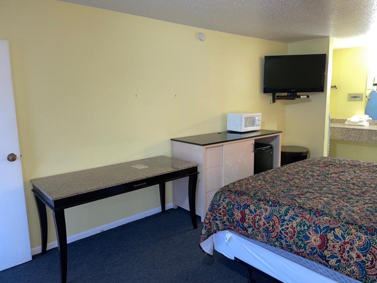 Executive Inn San Saba Exterior photo